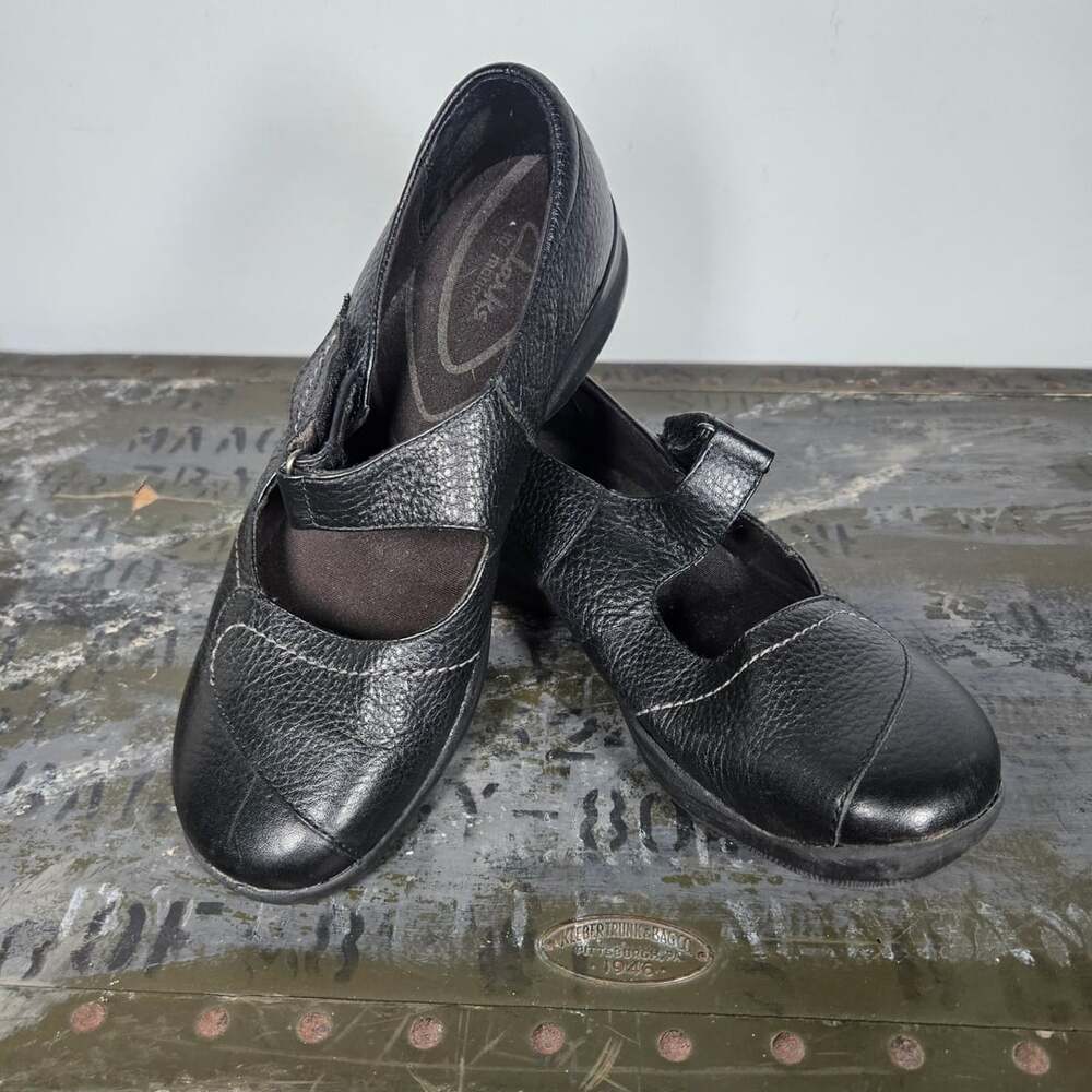 Clarks Carleigh Jane Black Leather Mary Jane Shoes